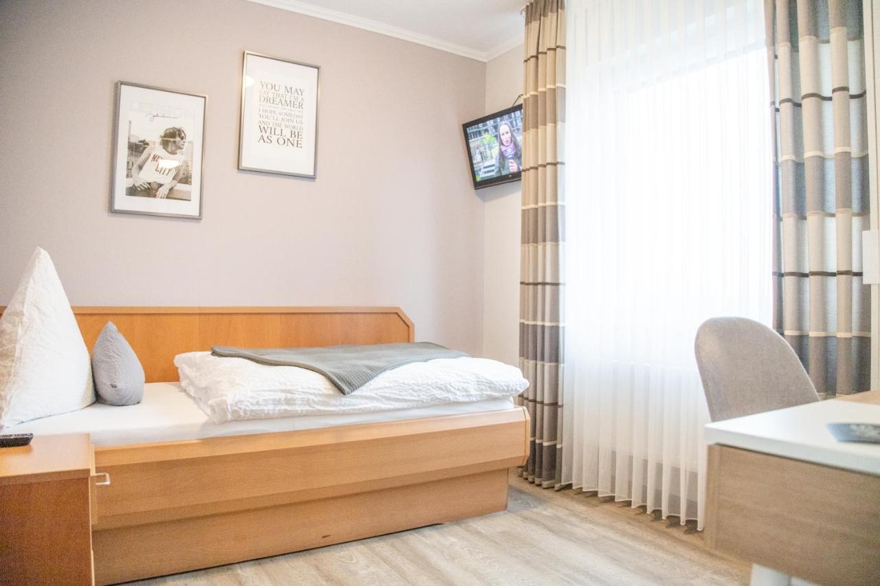 Kleines Hotel Westhus 되르펜 외부 사진