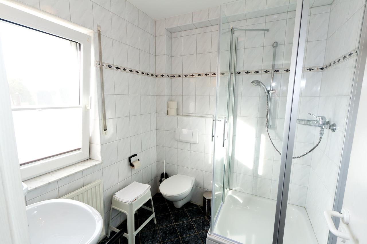 Kleines Hotel Westhus 되르펜 외부 사진